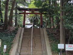 武蔵国一宮 氷川女體神社（埼玉県さいたま市緑区宮本）
約1,500年前に創建された「縁結びの神様」「家庭円満の神様」。
ご祭神：大己貴命（おおなむちのみこと)