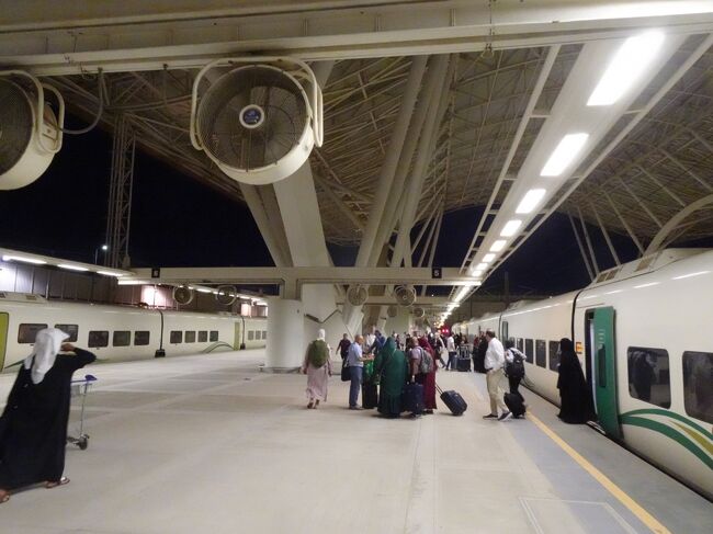 駅。大きいです、