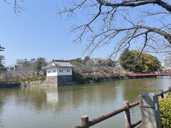 駅から小田原城まで、歩いて10分程で到着しました。