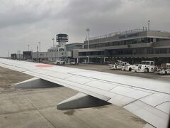 佐賀空港ターミナルへ着きました。