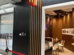 マクドナルド 成田空港第１ターミナル店