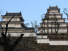 ３月８日(金)
７時頃～島原城の辺りを通りかかったので、外観を眺めました。