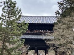 大好きな南禅寺に到着。