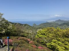 山頂展望台からの駿河湾の眺め
（富士山は隠れてしまいました）