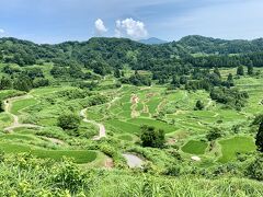 次は星峠の棚田にやって来ました。

日本の田園風景という感じです。