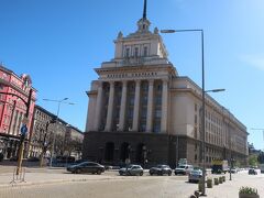 このあたりは政府機関が多い