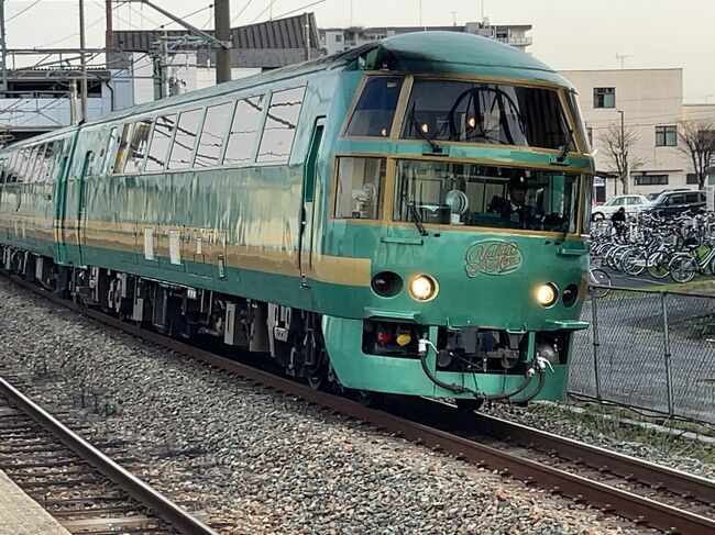 鉄道行先板サボ 快速 小倉/博多 篠栗線経由 プラスチックプレート(当時物) Amazon | 4枚セット 長岡 吹二 篠 特急 鉄道 区名札 琺瑯