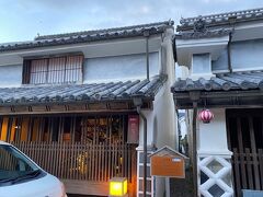 有名な吉田家住宅 藍商佐直の建物の様子です。