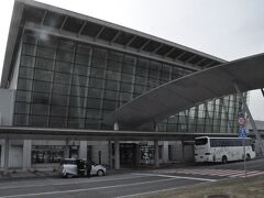 　旭川空港に到着、旭川空港を利用するのは初めてです。
　国内空港は、22番目に利用する空港となります。