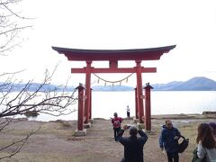 御座石神社