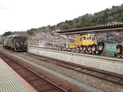 信楽駅から信楽高原鐵道に乗車し、貴生川駅へ。
貴生川からはJRに乗り換え。