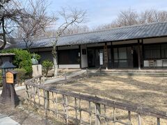 藤村記念館
見学は別料金
小諸義塾に国語と英語の教師として赴任した6年間の記録が展示してありました
