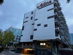 Adina　Apartment　Hotel　Sydney　Airport
Apartment とあるように、滞在型のホテルで食器類がそろってます。シンプルだけハーバーブリッジをどいいホテルでした。