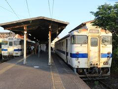 新飯塚で後藤寺線へと乗り継ぎ田川後藤寺へと到着。

週末ではありましたが、1両編成の車内はそこそこの乗車率。
博多方面へと出かけていたのか若い人の姿も目立っていました。