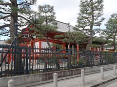 九条駅近くから市バスにて五条坂へ。
そして徒歩にて六波羅蜜寺。