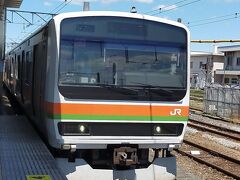 八高線ですが方向が違うようで 乗り換えです
