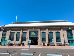 街の中にあるルート66博物館に来ました。入場料は無料です。駐車場も無料です。