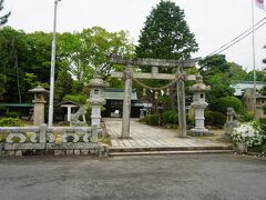 玉祖神社は「周防国一宮」として崇敬されている神社で、はっきりとした創建年は不明ですが、養老4年（720）に完成した「日本書紀」に、景行天皇が熊襲征伐の折りに祈願したとして、既にその名が記載されています。