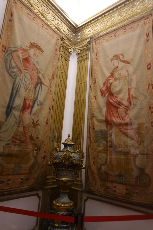 ギリシャ風のデザインのタペストリー<br /><br />