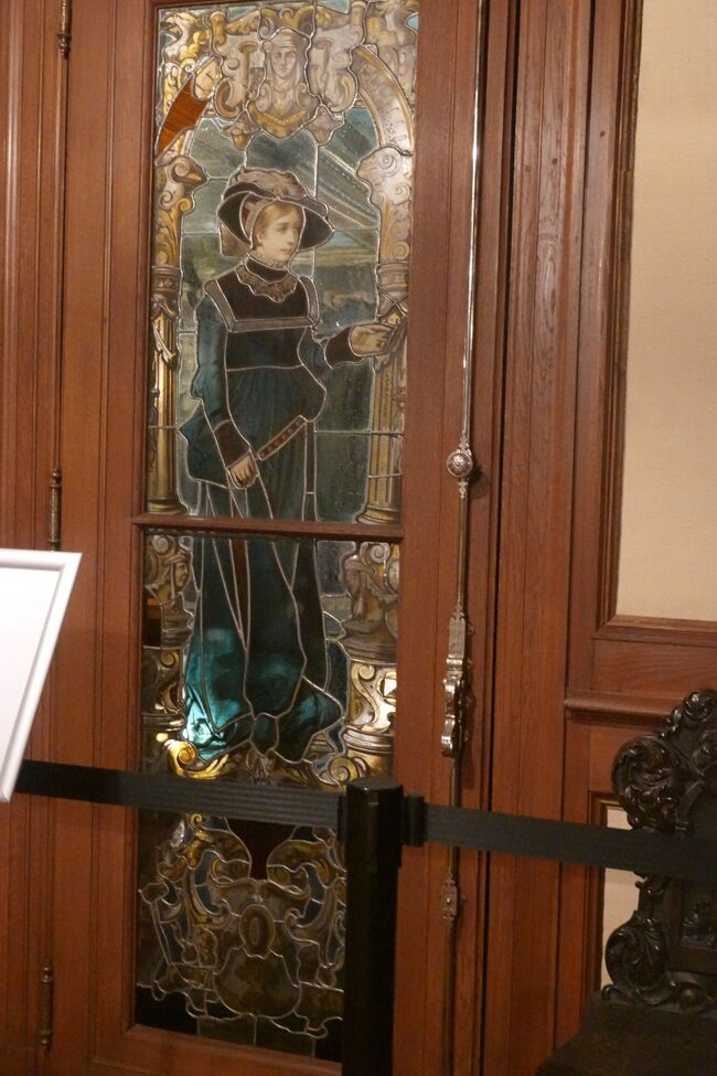 北棟回廊<br /><br />ＲＸ100は光が足りないってご機嫌斜め。<br />