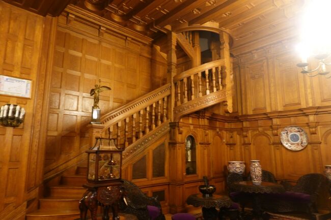 小音楽堂<br /><br />上階と音楽堂のギャラリーに螺旋階段が繋がっています。<br /><br /><br />