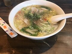 帰りに田辺のたきない町にあるラーメン屋ラグマンで昼食をとりました
あっさりした味でおいしかったです