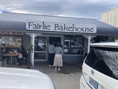 11：30-12：20　Fairly Bakehouse
