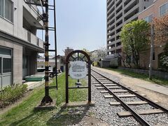 小樽は鉄道の町。市中心部に手宮線跡が残っています。