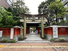 最終日の予定は決めていなかったため、福岡の街を散歩します。
こちらは水鏡天満宮。