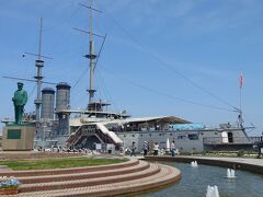 隣の三笠公園へ
そのまま三笠の船があるから三笠公園なんですねw
