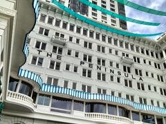 香港のホテルというとこのペニンシュラ香港ではと思います

尖沙咀に位置するThe Peninsula Hong Kongは、古き時代の魅力が残る1928年創業の5つ星ホテル
香港のホテルのシンボル的な存在ではと思います
