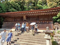 宇治神社でお参りして。