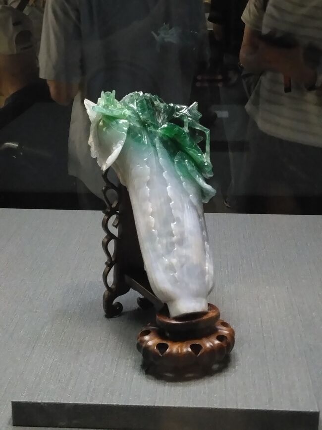 台湾切手故宮名画人物4種完 10年ぶり台湾、最終日は故宮博物館、肉形石をアイコンにしよう
