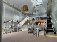 成田空港国際線 ANAラウンジ 第5サテライト