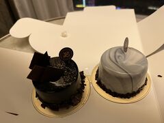 龍島Luculiusでケーキ買ってきました。一つ52HKDで２使うと13HKD安くなり、合計78HKD1560円。めちゃめちゃおいしかった。