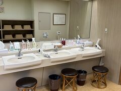 脱衣所（此処からはフロントに了解を頂いて撮影）