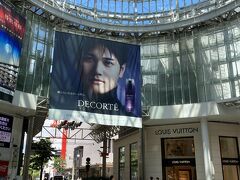 高松丸亀町壱番街前ドーム広場