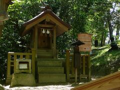 祓社を参拝し清めてから参拝
