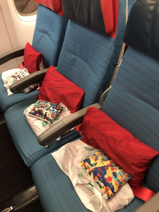 トルコのカッパドキアで購入した靴下です。購入前に１言在庫確認して下さい。 トルコのカッパドキアで購入した靴下です。 購入前に1言在庫