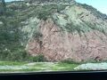 バスでクスコからオリアン端端歩駅まで車で送ってもらう。
途中で、こんな山々が見えた。

オリンタンタンポ駅からマチピィチュまで電車で行く