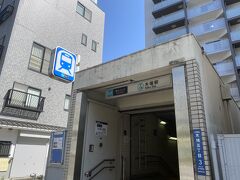 竹橋駅から東西線に乗って木場駅に来ました。
