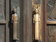 ノートルダム大聖堂の扉