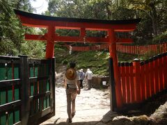 一礼して神倉神社境内に入ります。