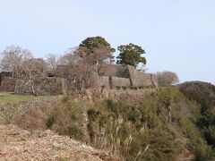 岡城阯