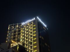 Brilliant Hotel 
アゴダで　1泊7300円。ここに2泊します。