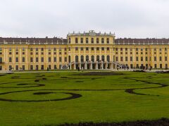 シェーンブルン宮殿と庭園群