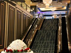 道の駅を後にして30分ほど走ったら、沼津市中心部です。

今回予約したのは【沼津リバーサイドホテル】

沼津駅から少しだけ離れていますが、狩野川に面した感じの良いホテルでした。
結婚式場も併設されているようです。