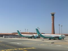 ジェッダ空港の管制塔、スタイリッシュ。
