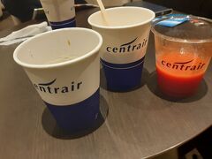 カードラウンジで、昼食。
