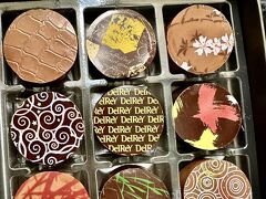 まるいチョコも購入。チョコ買うのに夢中でした…
とにかくオシャレで、まるで宝石のようなチョコレートです。
日本で買うよりは安いみたいですが、円安物価高で安くはありません。
